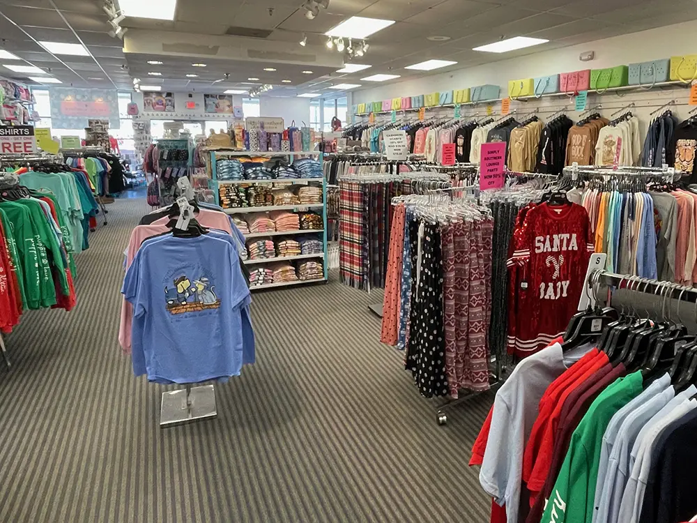 simply williamsburg gallery image