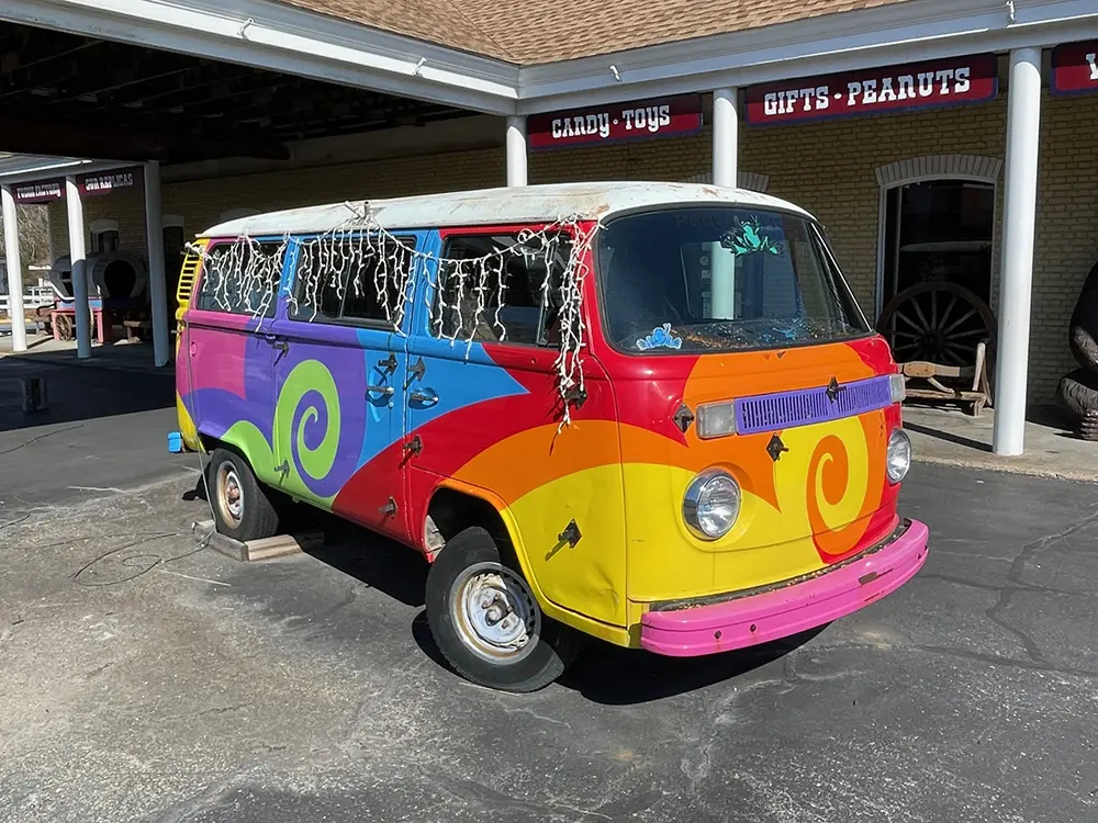 wallaces gallery image