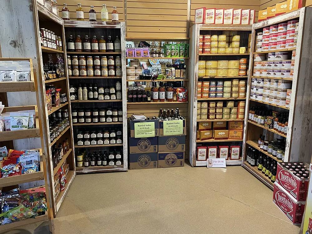 wallaces gallery image