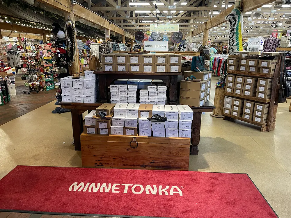 wallaces gallery image