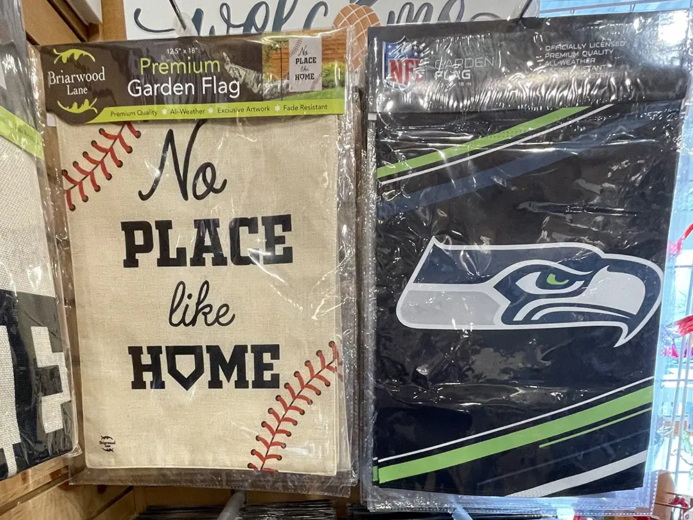 williamsburg flag center gallery