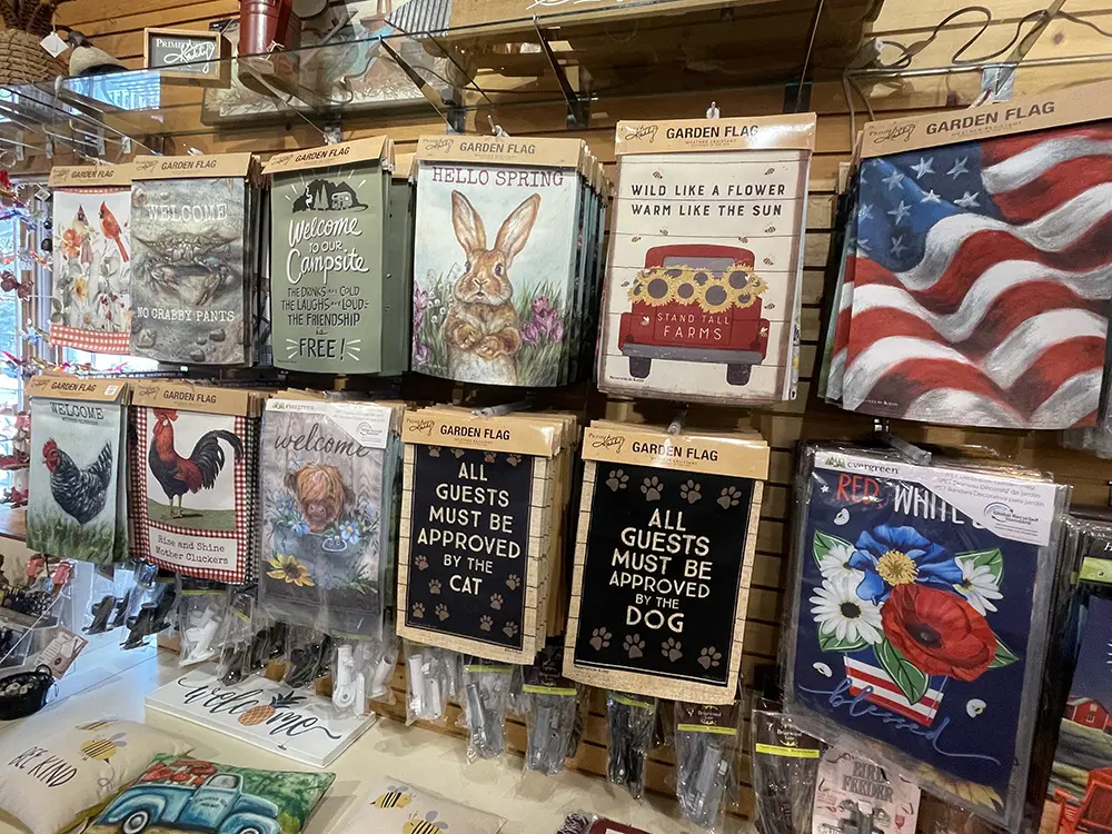 williamsburg flag center gallery