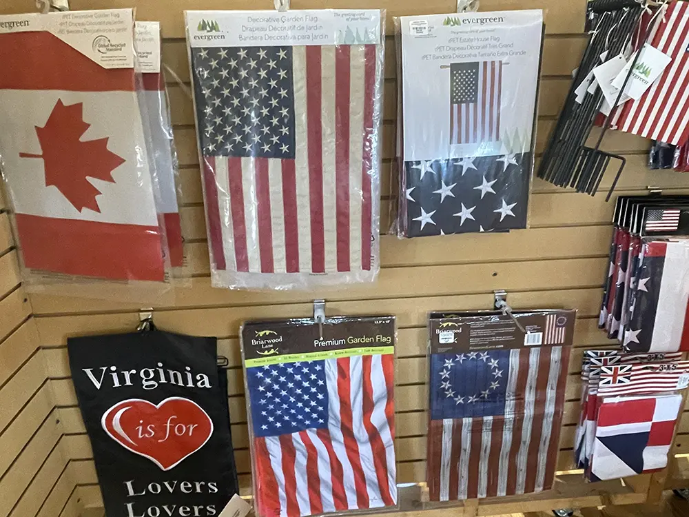 williamsburg flag center gallery